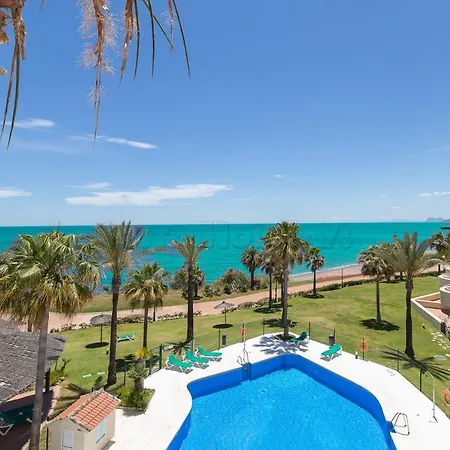 Bermuda 52 * Estepona